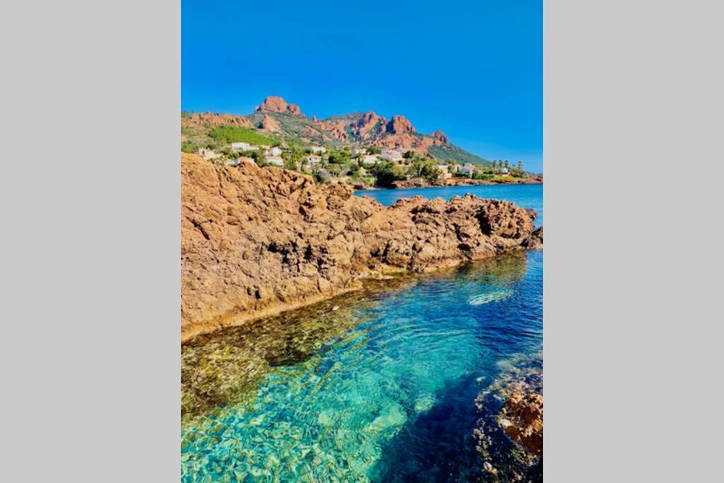 Apartmán Antheor - Vue Exceptionnelle - Refait A Neuf 4 Couchages Saint-Raphaël Exteriér fotografie