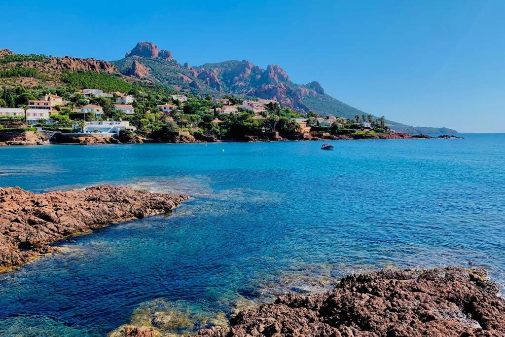 Apartmán Antheor - Vue Exceptionnelle - Refait A Neuf 4 Couchages Saint-Raphaël Exteriér fotografie